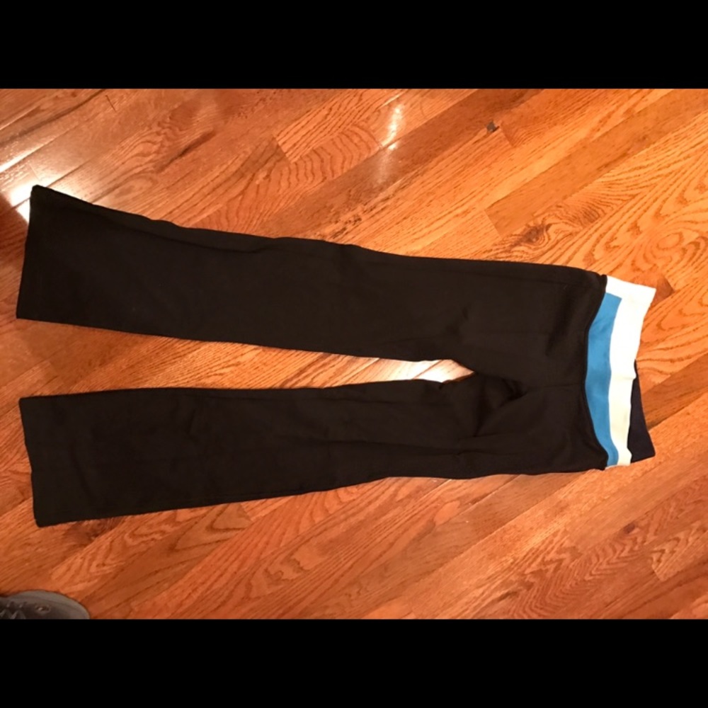 Lululemon pants size 4